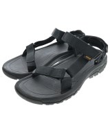 Teva サンダル