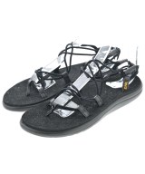 Teva サンダル