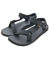 Teva サンダル