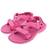 Teva サンダル