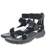 Teva サンダル