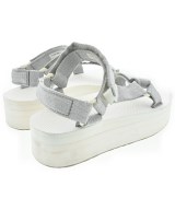 Teva（テバ）サンダル シルバー サイズ:23cm レディース/2200684201115