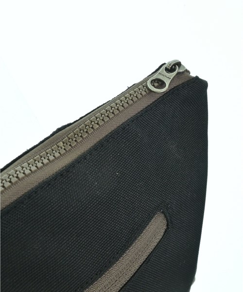 ficouture（フィクチュール）クラッチバッグ 黒 サイズ:- レディース/2200619094065