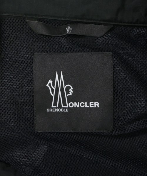 MONCLER GRENOBLE（モンクレールグルノーブル）その他 黒 サイズ:4(XL位) メンズ/2200678268025