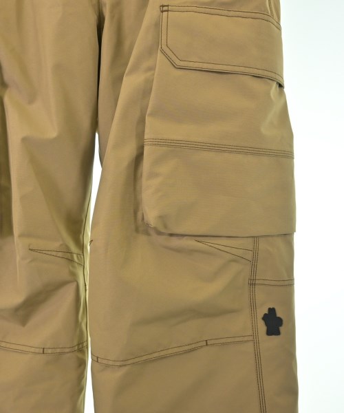 MONCLER GRENOBLE（モンクレールグルノーブル）その他 茶 サイズ:M メンズ/2200696472046