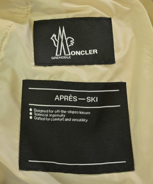 MONCLER GRENOBLE（モンクレールグルノーブル）その他 白 サイズ:M メンズ/2200696472053