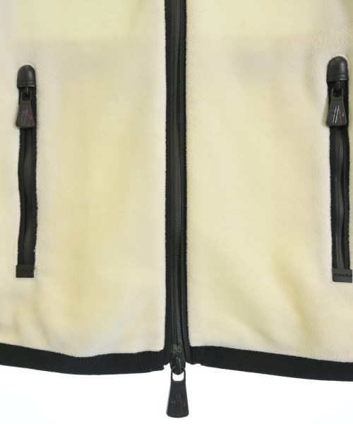 MONCLER GRENOBLE（モンクレールグルノーブル）その他 白 サイズ:S レディース/2200699426046