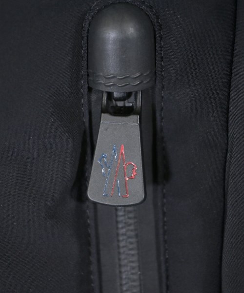 MONCLER GRENOBLE（モンクレールグルノーブル）ダウンジャケット/ダウンベスト 黒 サイズ:M メンズ/2200652259049