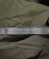 ARC'TERYX VEILANCE（アークテリクス　ヴェイランス）ダウンジャケット/ダウンベスト カーキ サイズ:L メンズ/2200621183016