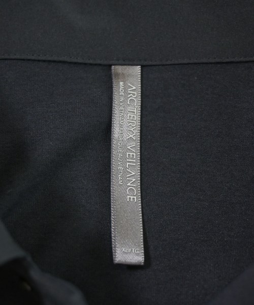 ARC'TERYX VEILANCE（アークテリクス　ヴェイランス）カジュアルシャツ 黒 サイズ:XL メンズ/2200678328064