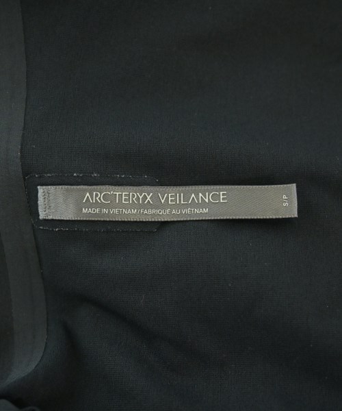 ARC'TERYX VEILANCE（アークテリクス　ヴェイランス）ポロシャツ 黒 サイズ:S メンズ/2200680758033