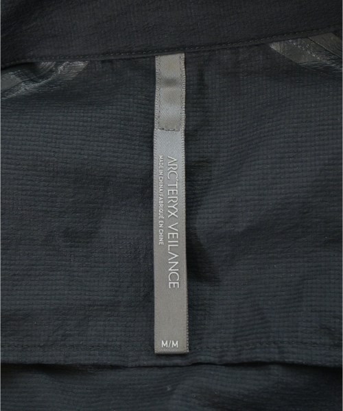 ARC'TERYX VEILANCE（アークテリクス　ヴェイランス）カジュアルシャツ 黒 サイズ:M メンズ/2200696704192