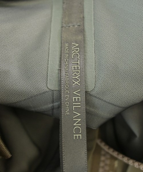 ARC'TERYX VEILANCE（アークテリクス　ヴェイランス）マウンテンパーカー ベージュ サイズ:M メンズ/2200655191018