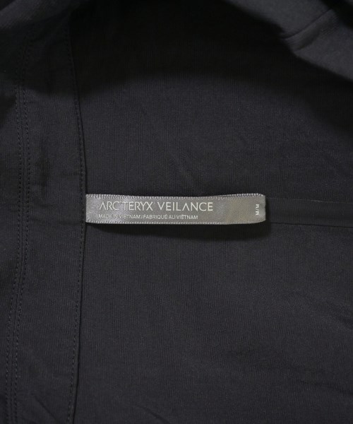 ARC'TERYX VEILANCE（アークテリクス　ヴェイランス）カジュアルジャケット 黒 サイズ:M メンズ/2200708425107