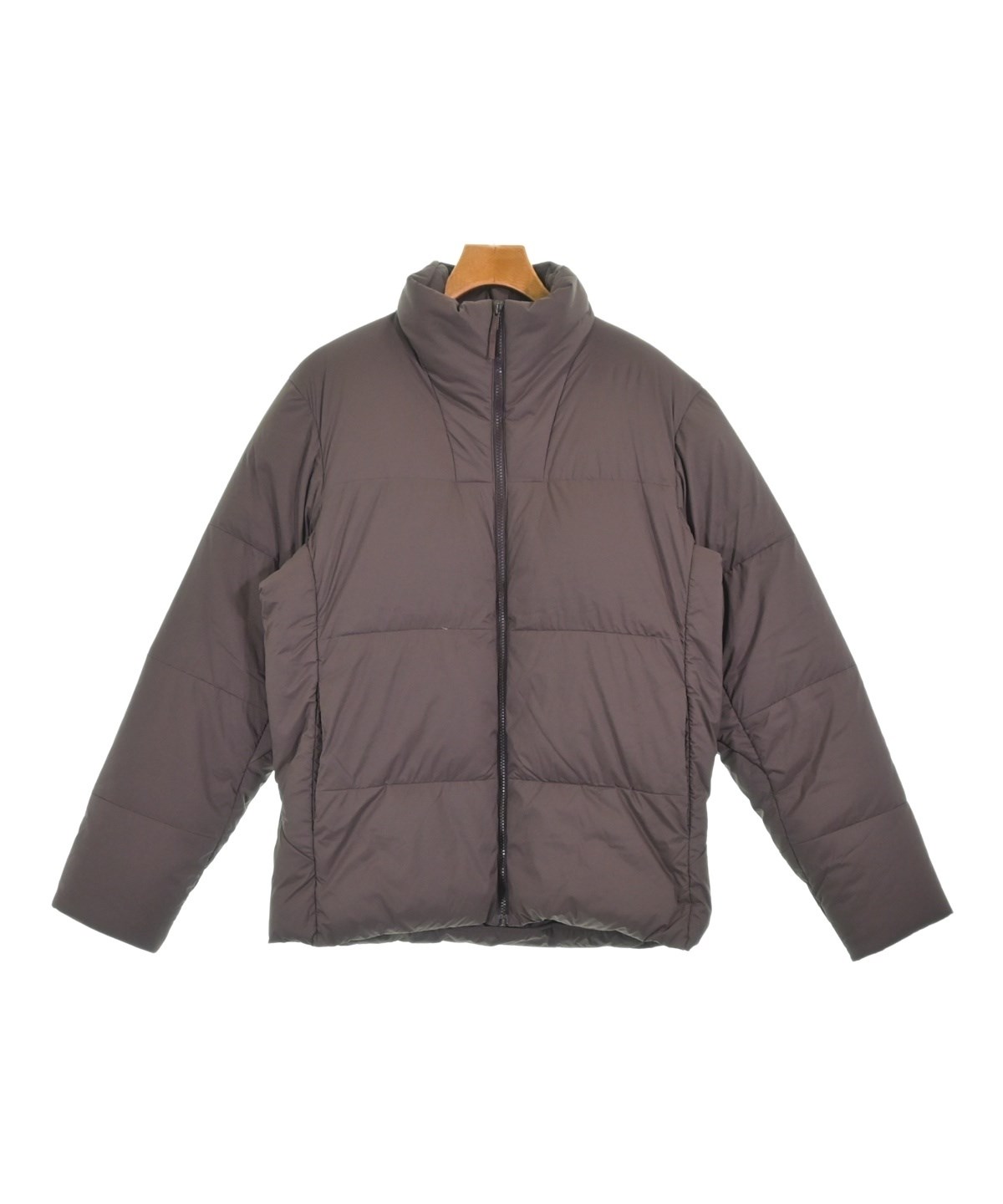 ARC'TERYX VEILANCE（アークテリクス ヴェイランス）ダウンジャケット
