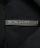 ARC'TERYX VEILANCE（アークテリクス　ヴェイランス）カジュアルシャツ 黒 サイズ:S メンズ/2200646034034