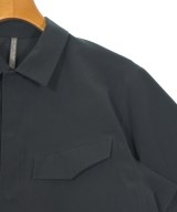 ARC'TERYX VEILANCE（アークテリクス　ヴェイランス）カジュアルシャツ 黒 サイズ:S メンズ/2200646034034