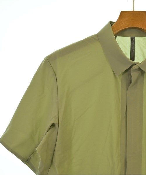ARC'TERYX VEILANCE（アークテリクス　ヴェイランス）カジュアルシャツ カーキ サイズ:S メンズ/2200631630128
