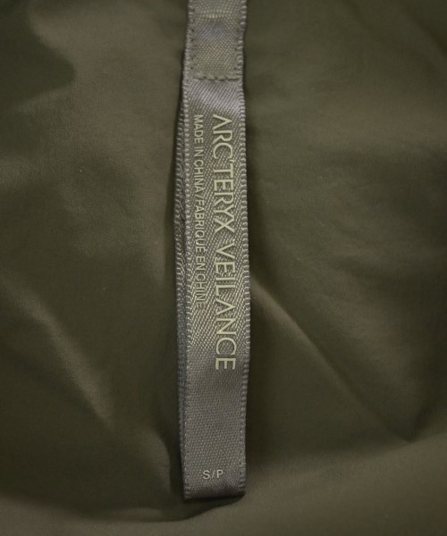 ARC'TERYX VEILANCE（アークテリクス　ヴェイランス）ブルゾン カーキ サイズ:S メンズ/2200664894023