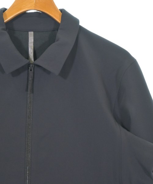 ARC'TERYX VEILANCE（アークテリクス　ヴェイランス）その他 紺 サイズ:S メンズ/2200720478020