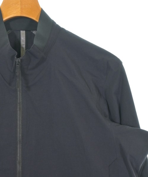 ARC'TERYX VEILANCE（アークテリクス　ヴェイランス）ブルゾン 黒 サイズ:S メンズ/2200720478037