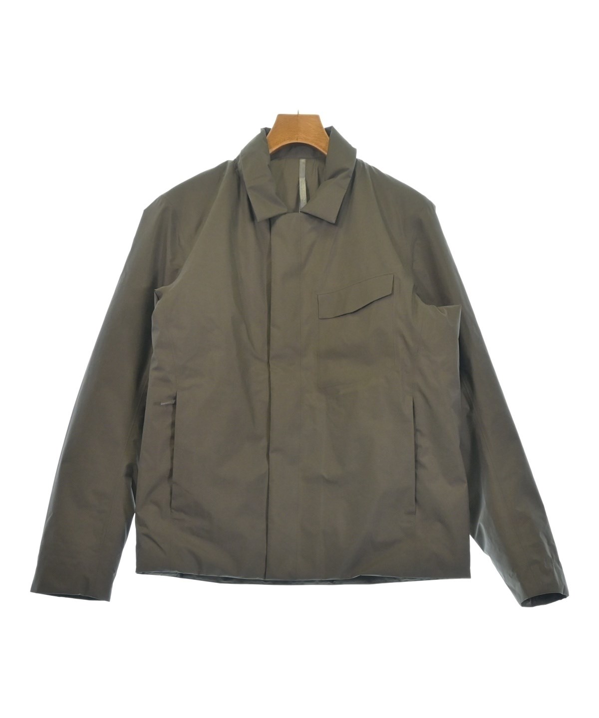 ARC'TERYX VEILANCE（アークテリクス ヴェイランス）ダウンジャケット
