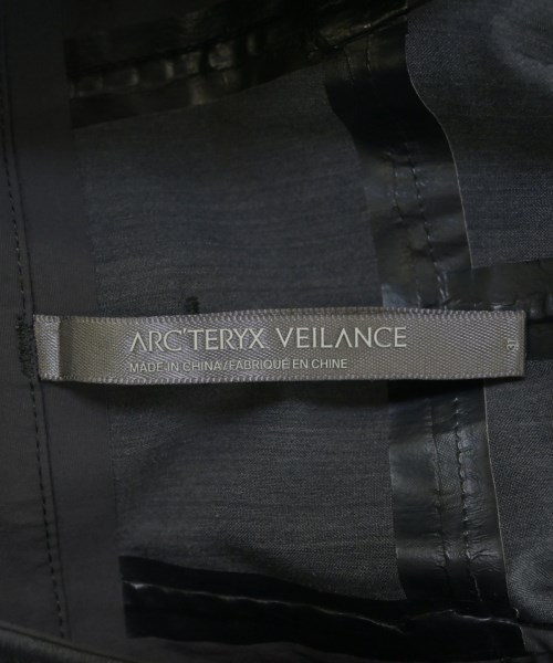 ARC'TERYX VEILANCE（アークテリクス　ヴェイランス）その他 グレー サイズ:31(M位) メンズ/2200685066027