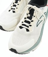 BROOKS（ブルックス）スニーカー 白 サイズ:UK9(27.5cm位) メンズ/2200654449530