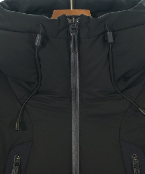 DESCENTE（デサント）ダウンジャケット/ダウンベスト 黒 サイズ:M メンズ/2200639373010