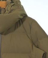 DESCENTE（デサント）ダウンジャケット/ダウンベスト カーキ サイズ:M メンズ/2200643983021