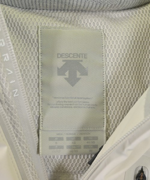 DESCENTE（デサント）ダウンジャケット/ダウンベスト 白 サイズ:S レディース/2200629902015