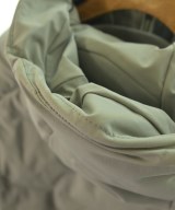 DESCENTE（デサント）ダウンジャケット/ダウンベスト グレー サイズ:S メンズ/2200609980323