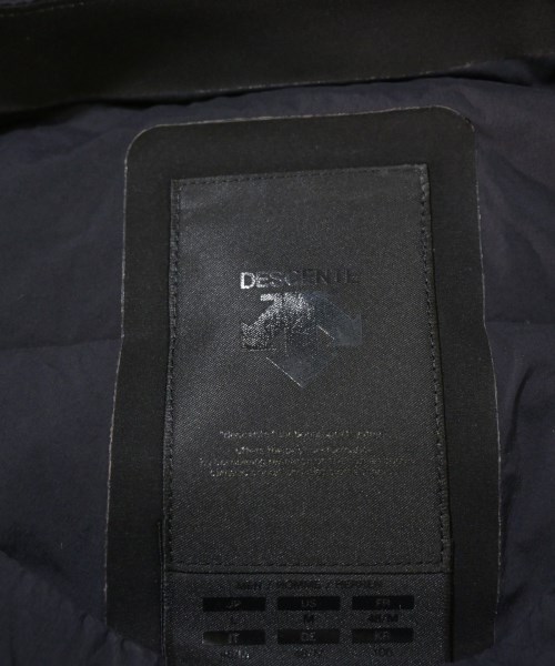 DESCENTE（デサント）ダウンジャケット/ダウンベスト 黒 サイズ:L メンズ/2200668620031