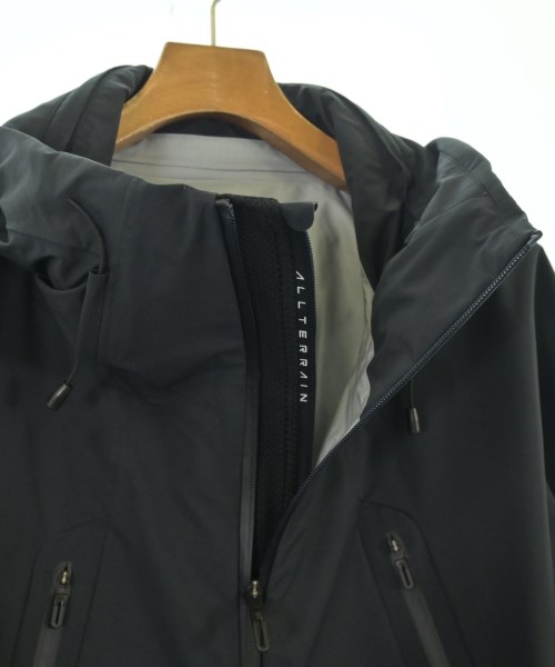 DESCENTE（デサント）マウンテンパーカー 黒 サイズ:O(XL位) メンズ/2200700485017
