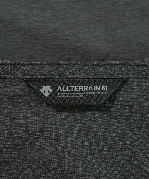 DESCENTE（デサント）その他 グレー サイズ:40(M位) メンズ/2200647726051