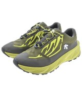 DESCENTE スニーカー