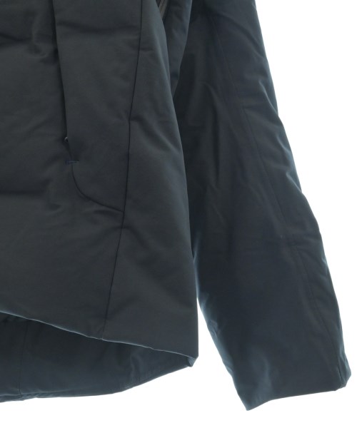 DESCENTE（デサント）ダウンジャケット/ダウンベスト 黒 サイズ:M メンズ/2200659562128