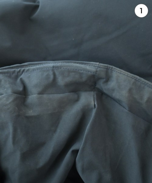 DESCENTE（デサント）ダウンジャケット/ダウンベスト 黒 サイズ:M メンズ/2200659562128