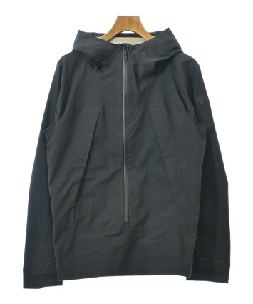 DESCENTE ゼロスタイル ブラック ライナー付きマウンテンパーカー