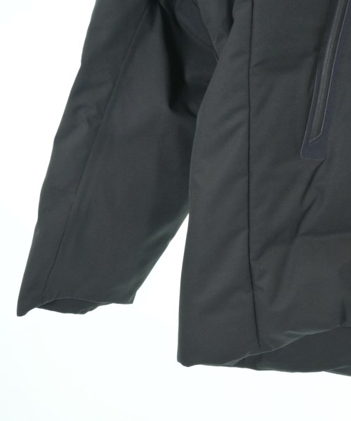 DESCENTE（デサント）ダウンジャケット/ダウンベスト 黒 サイズ:L レディース/2200643768086