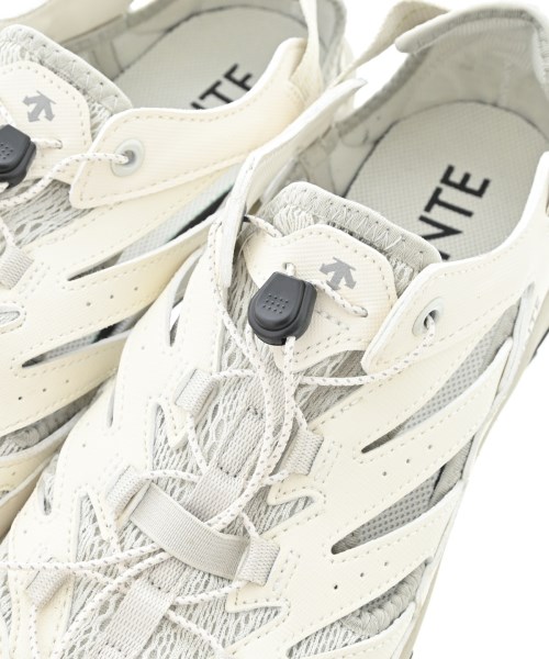 DESCENTE（デサント）その他 白 サイズ:27cm メンズ/2200708544044