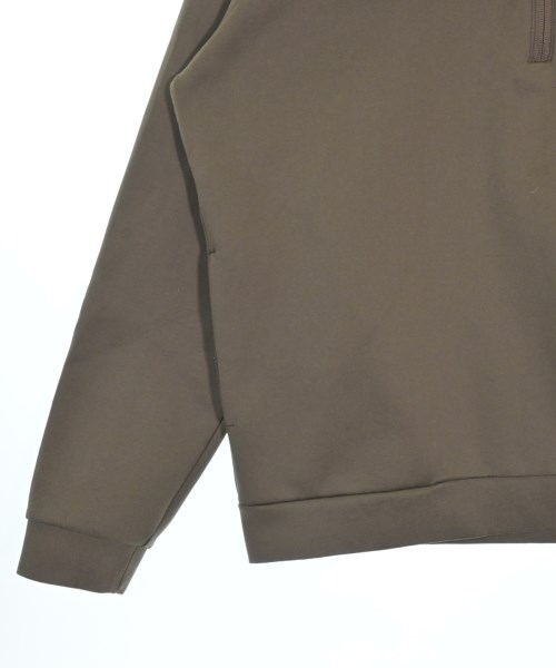 DESCENTE（デサント）スウェット カーキ サイズ:L メンズ/2200667695030