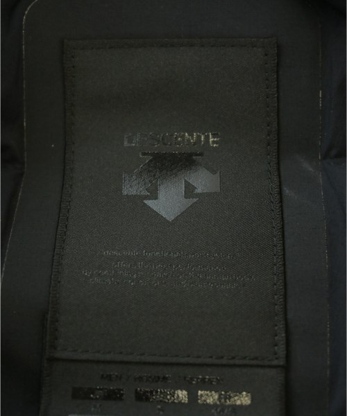 DESCENTE（デサント）ダウンジャケット/ダウンベスト 黒 サイズ:M メンズ/2200671105020