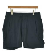 DESCENTE ショートパンツ