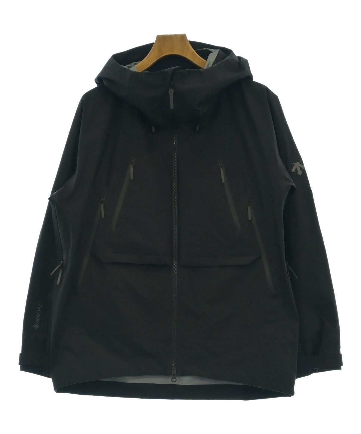 DESCENTE マウンテンパーカー DESCENTE（デサント）マウンテンパーカー 黒 サイズ:S メンズ