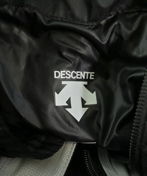 DESCENTE（デサント）その他 黒 サイズ:M メンズ/2200687958016