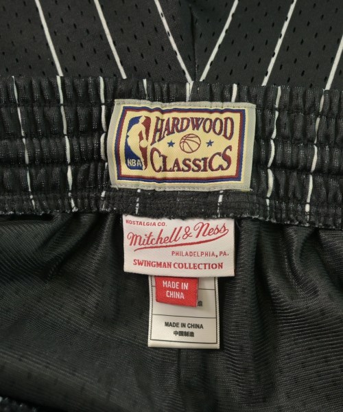 Mitchell&Ness（ミッチェルアンドネス）ショートパンツ 黒 サイズ:L メンズ/2200637617055