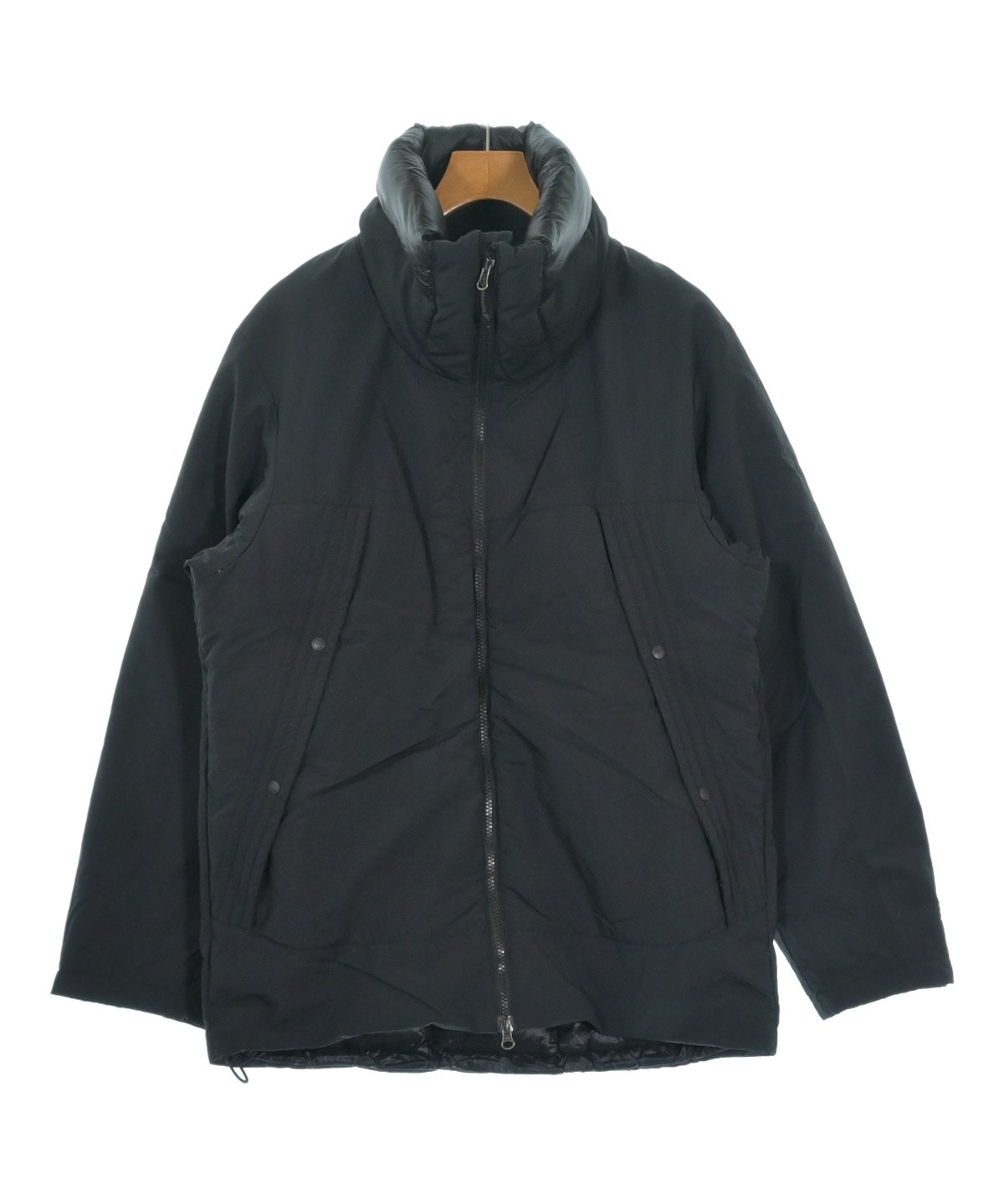 NANGA（ナンガ）ダウンジャケット/ダウンベスト 黒 サイズ:M メンズ