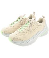 HOKA ONE ONE スニーカー