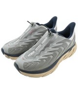 HOKA ONE ONE スニーカー